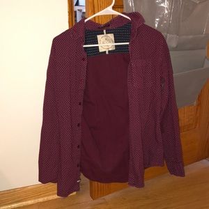 Medium maroon button down